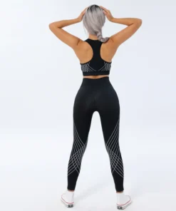 Gym Clothing Manufacturer: Top-Notch Fitness Custom Clothing Provider